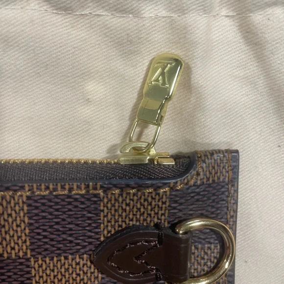 Louis Vuitton authentic wristlet - Picture 3 of 6